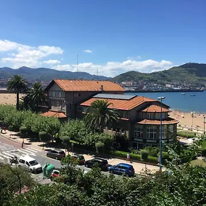 https://hotel-igeretxe.bilbaohotelsspain.com